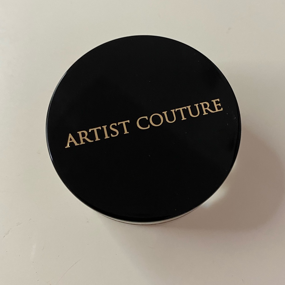 Artist Couture Diamond Glow Powder